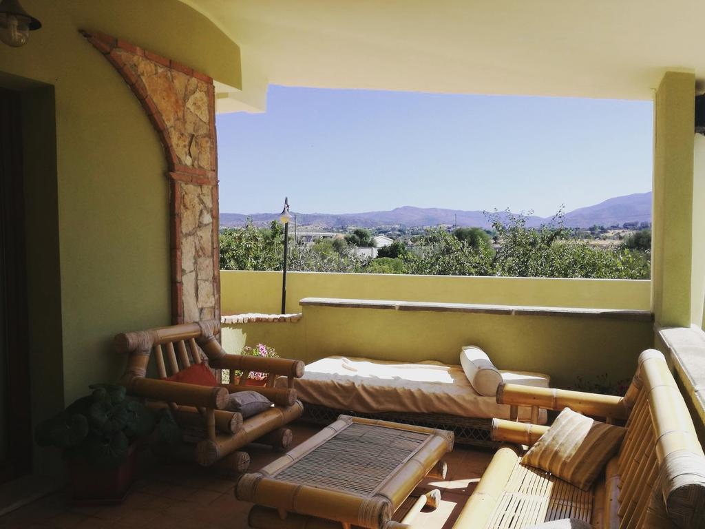 Villa Renzo E Lucia Sant Isidoro  Ngoại thất bức ảnh