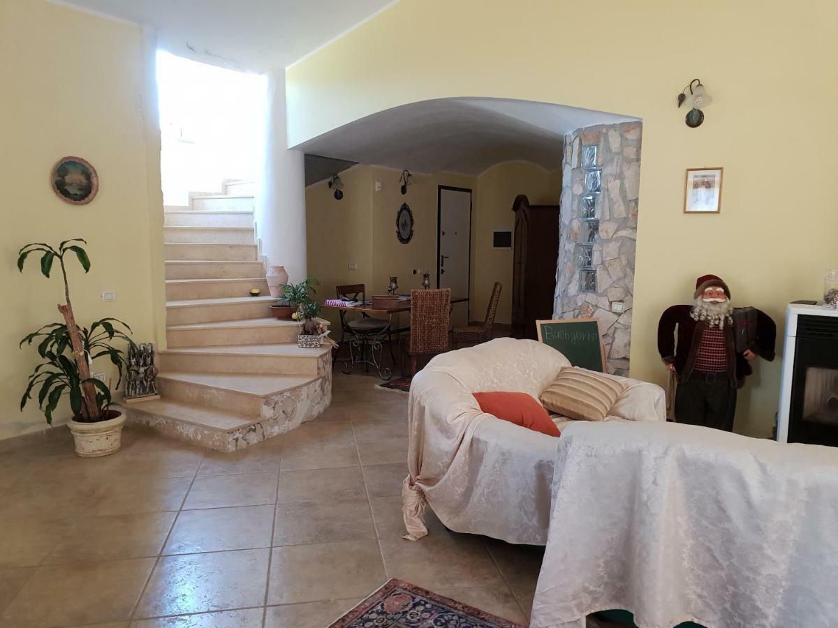 Villa Renzo E Lucia Sant Isidoro  Ngoại thất bức ảnh
