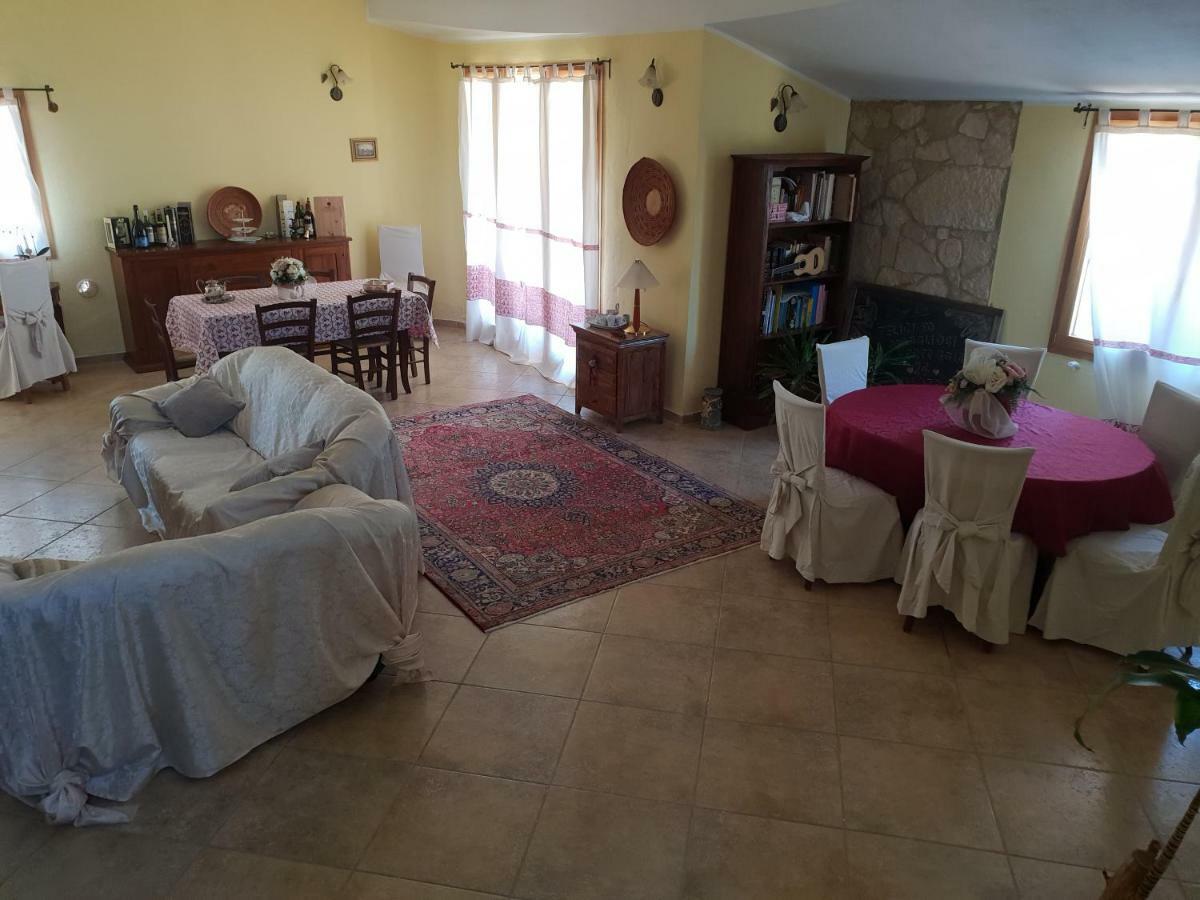 Villa Renzo E Lucia Sant Isidoro  Ngoại thất bức ảnh